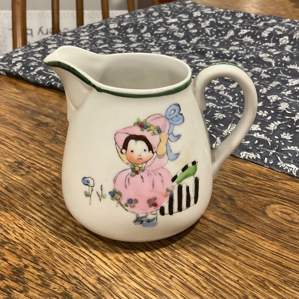 Vintage creamer from Nippon